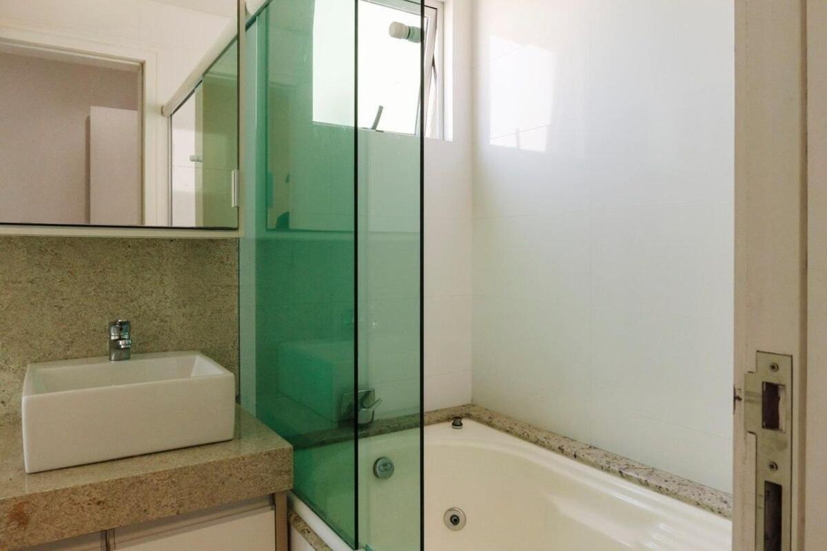 Linda Vista, Um Apartamento Por Andar, 3 Suites, 2 Garagens Balneário Camboriú Kültér fotó